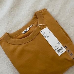 Long Sleeve Crew Neck Sweatshirt